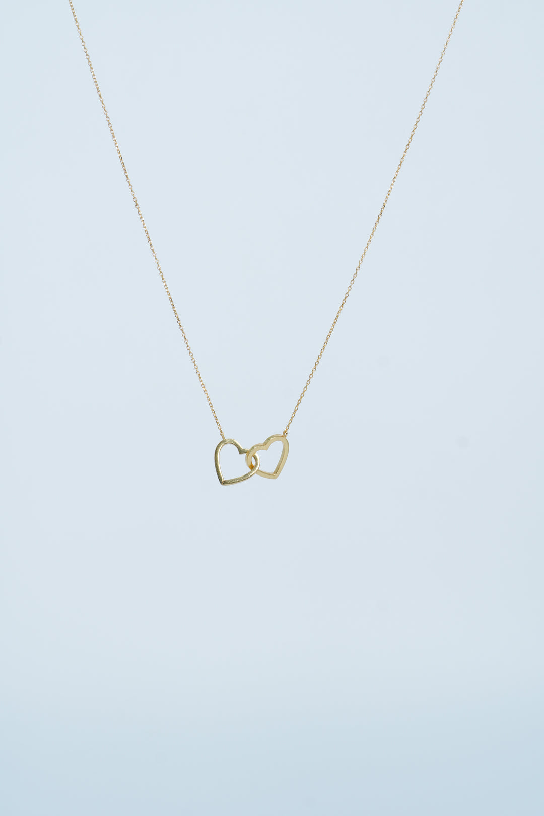 GOLD PLATED CHAIN WITH TWO HEARTS