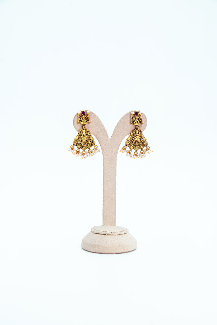 KAASHVI EARRINGS