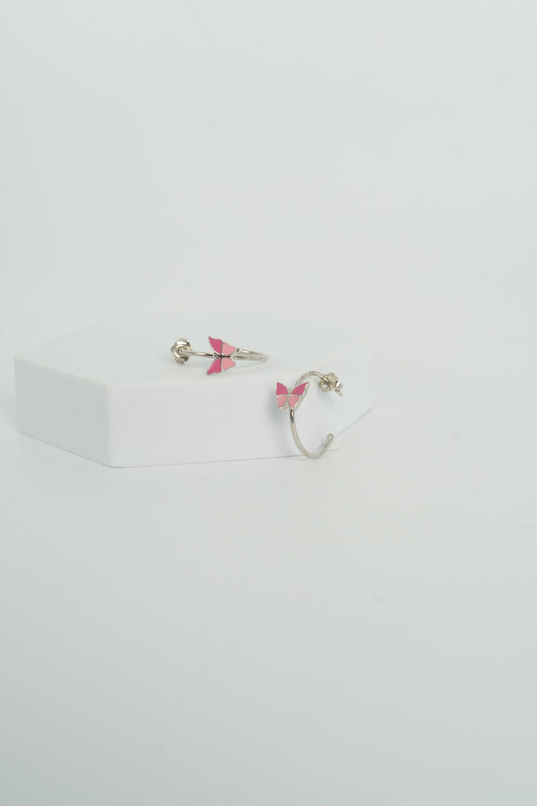 KOREAN STYLISH PINK BUTTERFLY DROP EARRINGS